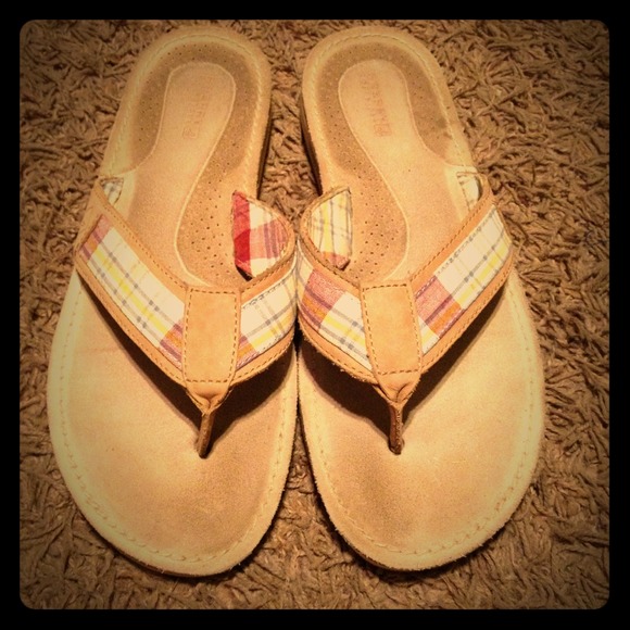 Sperry Flip Flops