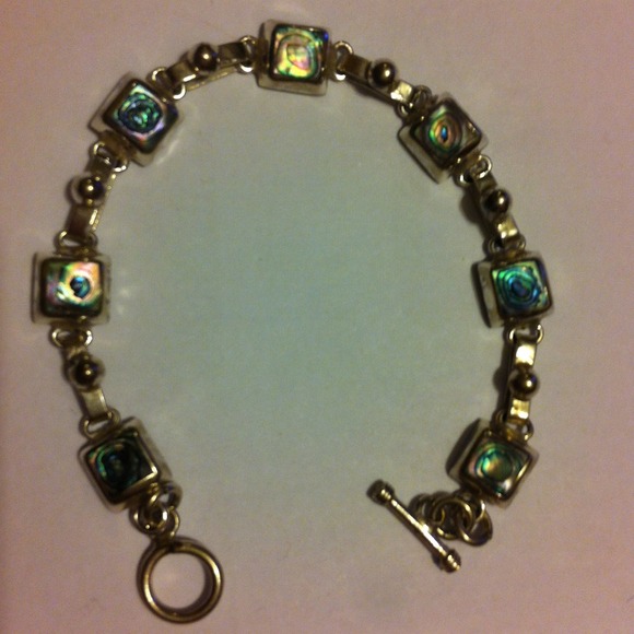 ?Sterling silver bracelet with Ammonite?