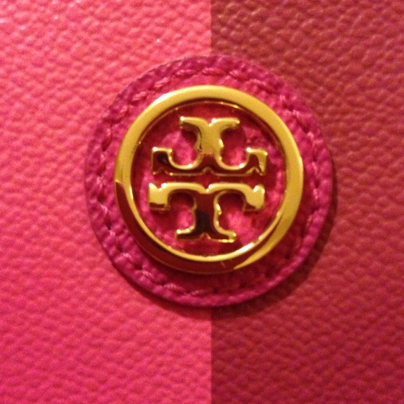 TORY BURCH WALLET