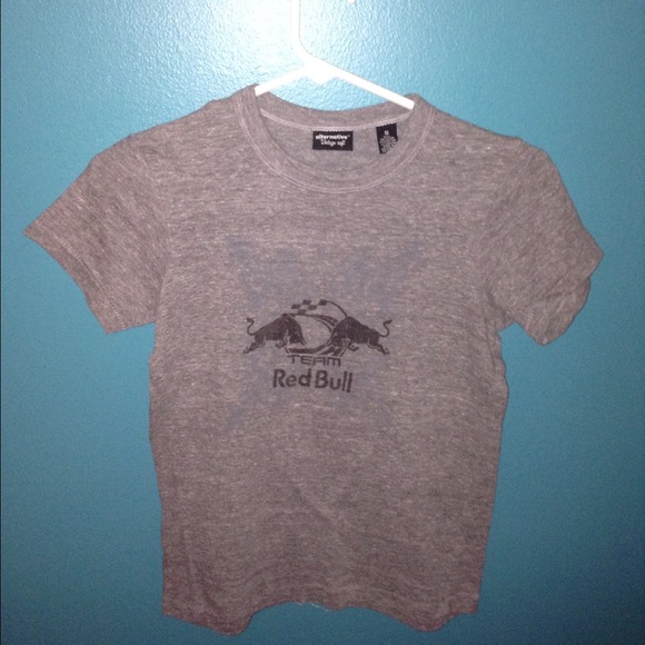 Red bull vintage tshirt