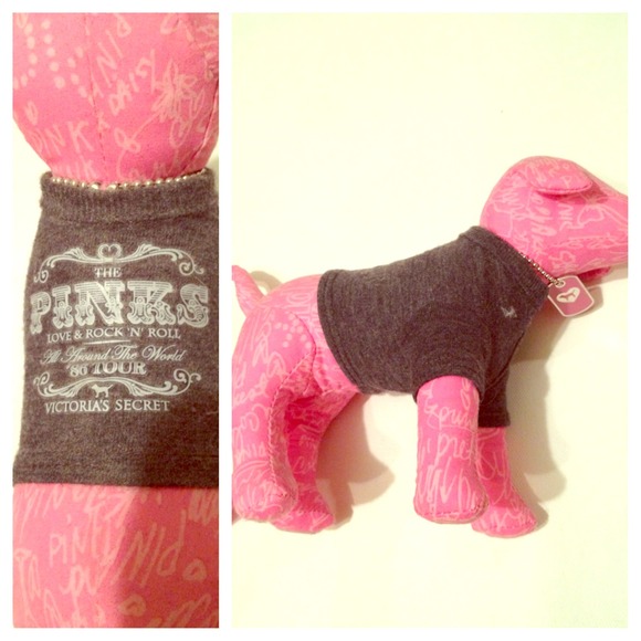 VS Pink dogs!