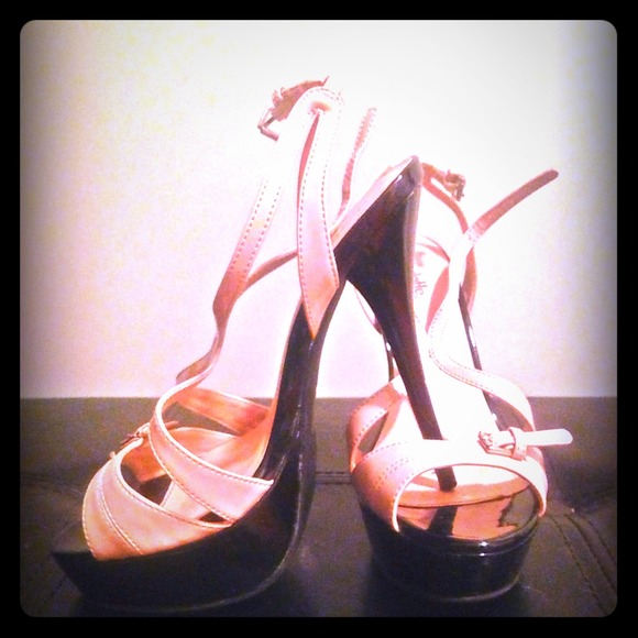 Fashionable Pumps ✨