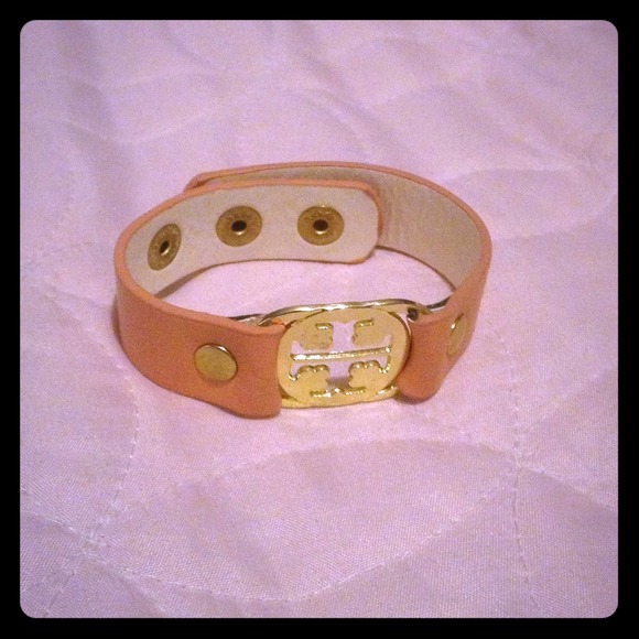 ✨Tory burch bracelet✨