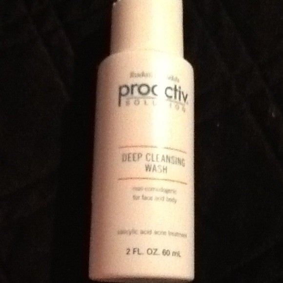 Proactive deep cleaning wash