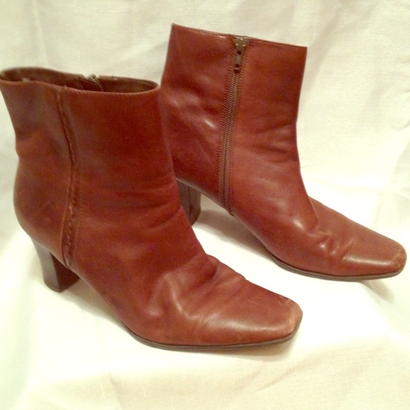 Leather boot - Picture 1 of 1