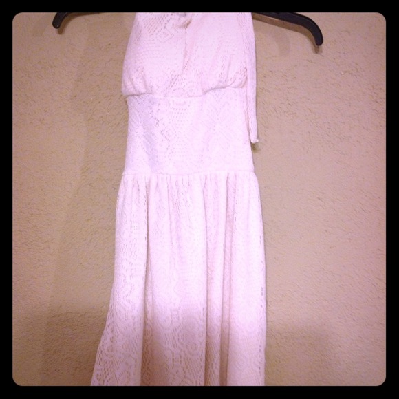 Lace halter summer dress