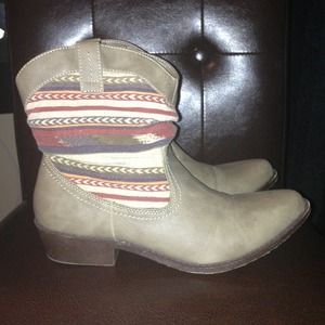 Aztec patterned boots