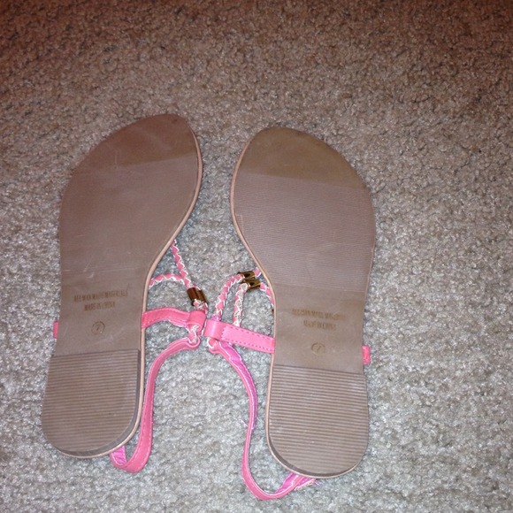 Sandals - Picture 2 of 3