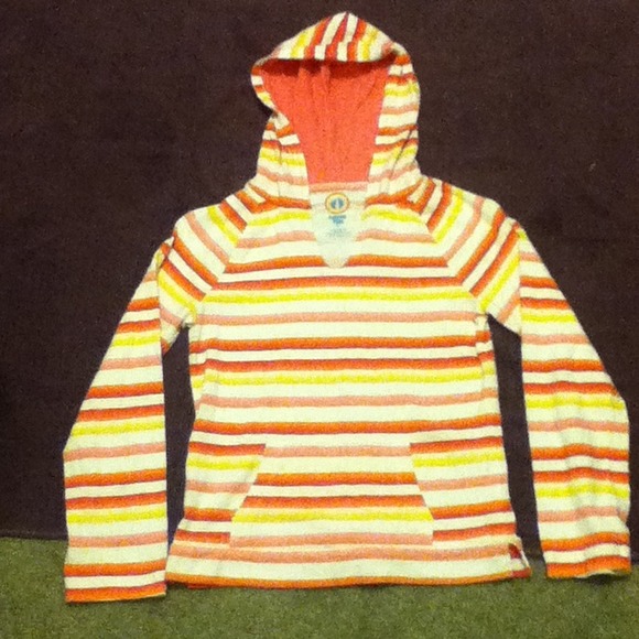 Shirt w/ hoodie