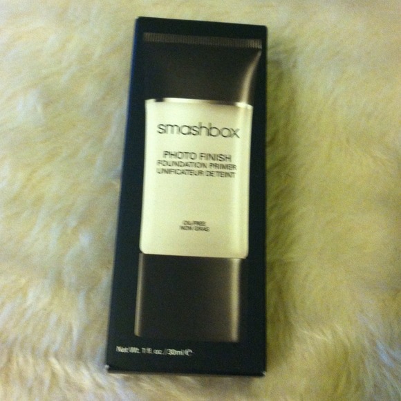 Smashbox photo finish foundation primer