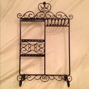 Jewelry holder
