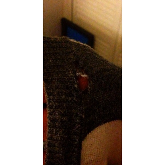 Sweater - Picture 3 of 3