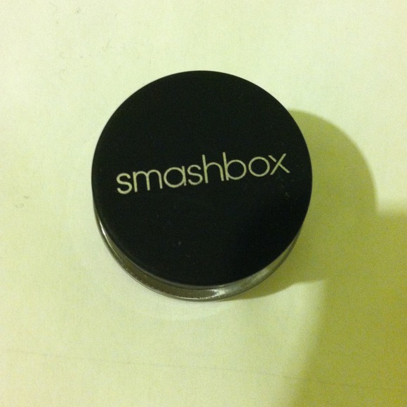 SMASHBOX  Waterproof eyeliner