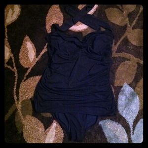 Super cute black one piece swimsuit!