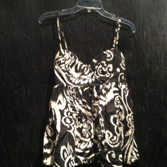 Forever 21 built in bra tank top