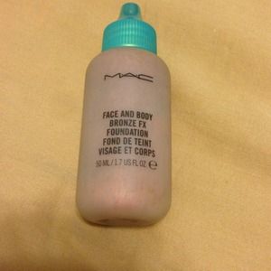 Sold!! LE MAC Face&Body Bronze Fx Found.