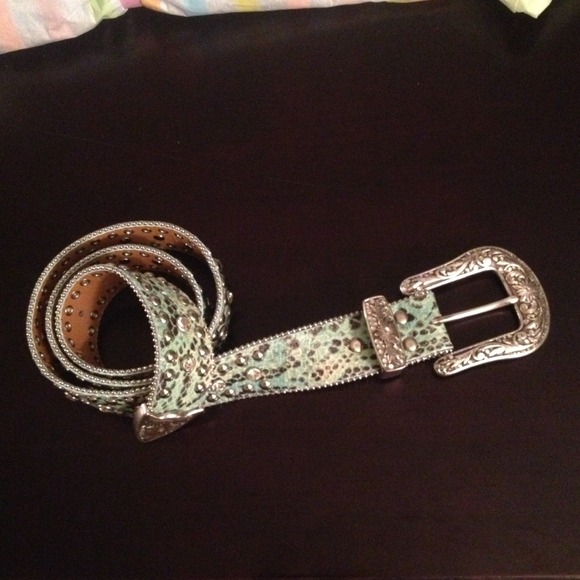XxxxSoldxxxx - Picture 1 of 4
