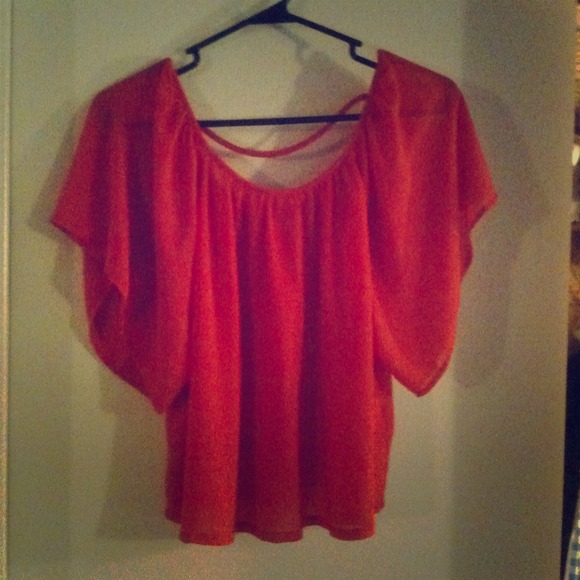Hot Pink Flowy Crop Top!