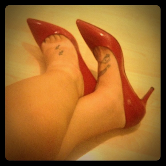 HOLD!! Fire engine red heels, never worn