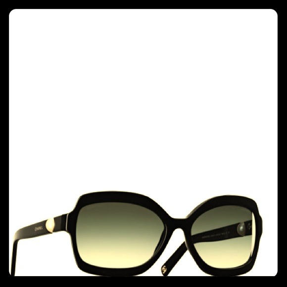 ⚡TRADED⚡CHANEL Sunglasses Perle Collection - Picture 1 of 4