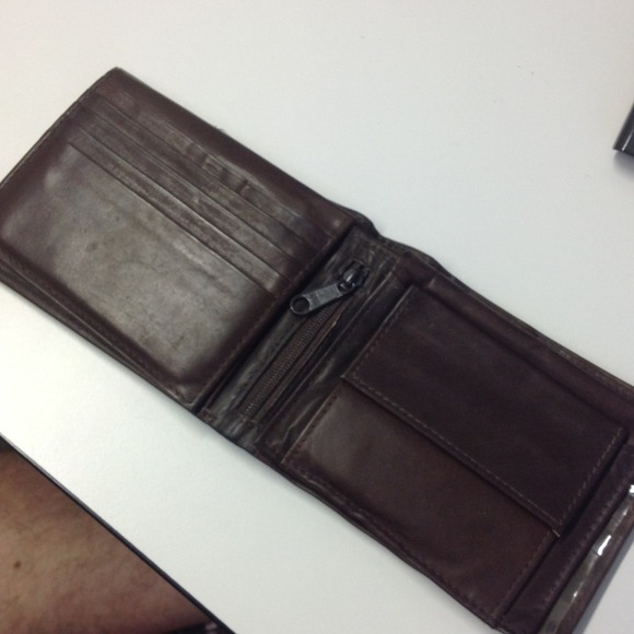 Wallet - Picture 2 of 3