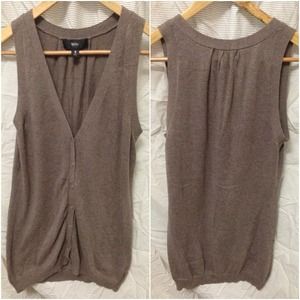 Brown Sleeveless Cardigan Vest