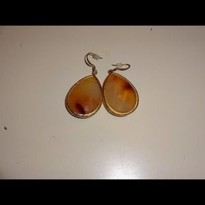Amber in good earrings