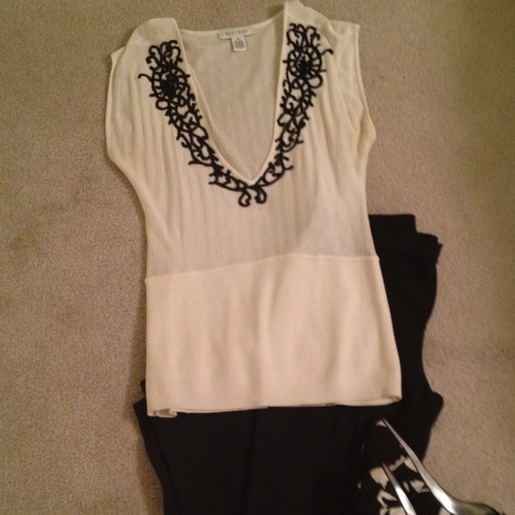 White House Black Market Tops - WHBM BLOUSE