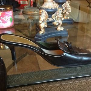 Cole Haan kitten heels