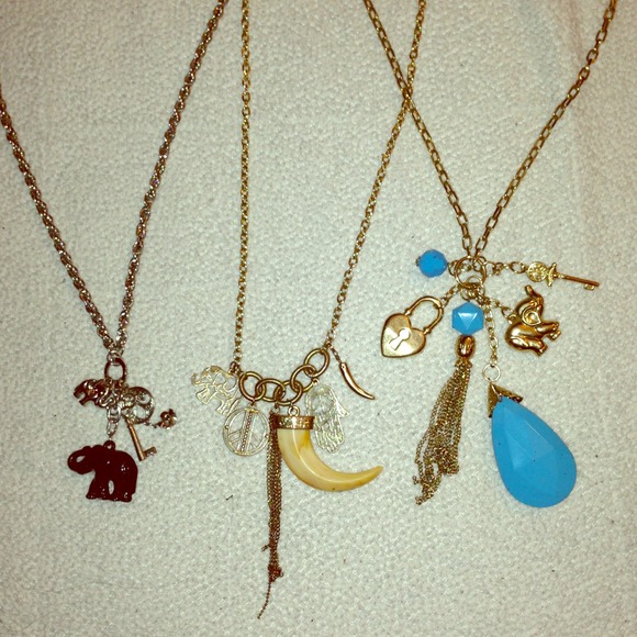 Necklace. Elephant & Lockett.