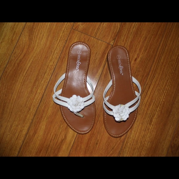 Mix & CO. Flip flops!