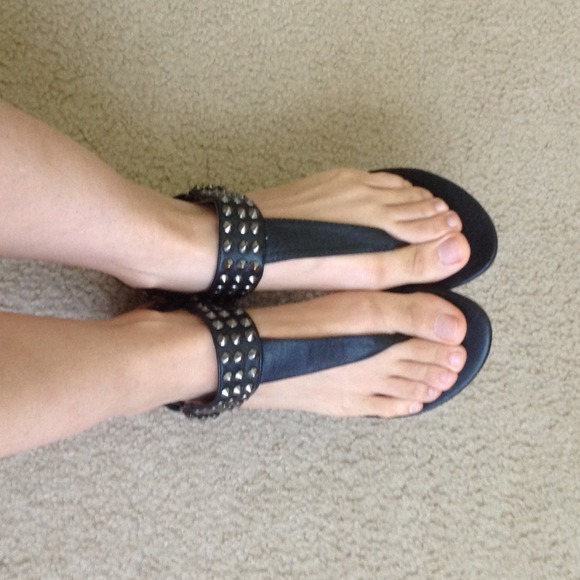 RESERVED BUNDLE💢 black studded sandals and tshirt