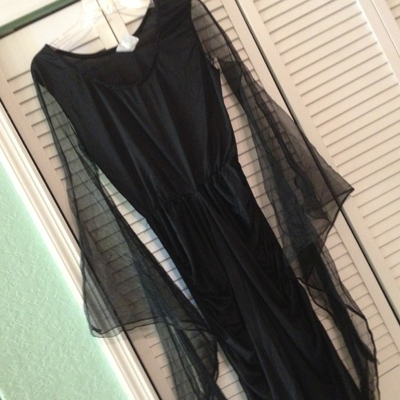 πSOLDβ€πCOSTUMEππ - Picture 2 of 2