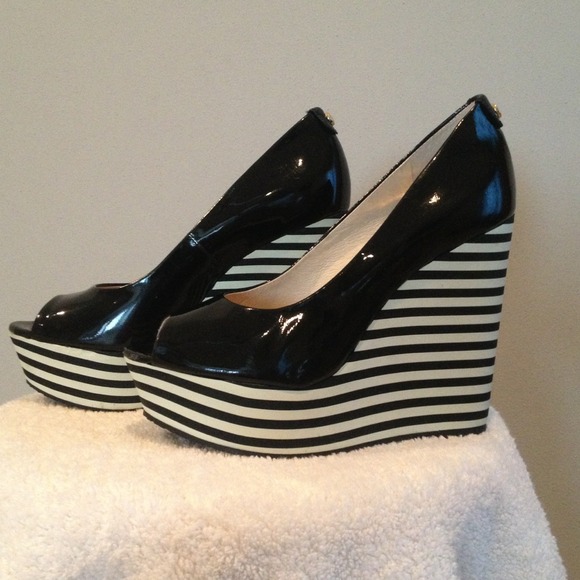 Michael Kors striped wedge