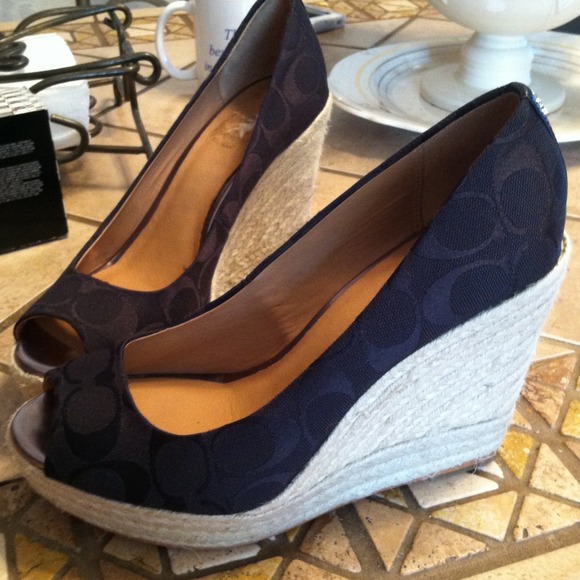 Coach Wedges