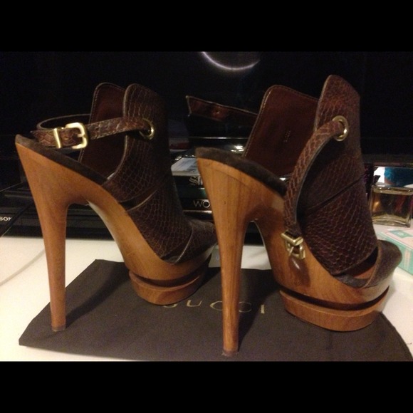 Worn once - Picture 2 of 3