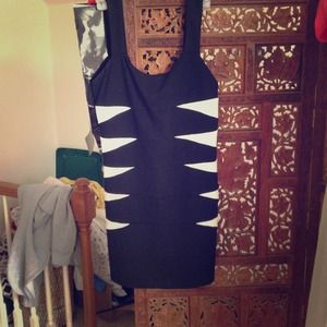 beautiful forever 21 black dress.