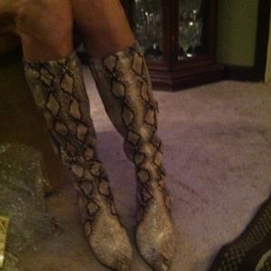 Women's Boots