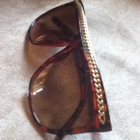 Vintage Leopard Print Shades - Picture 4 of 4
