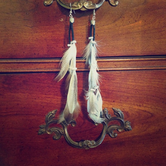 Beaded feather earrings