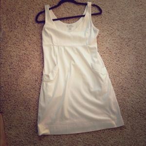 New York and Co. pocketed dress