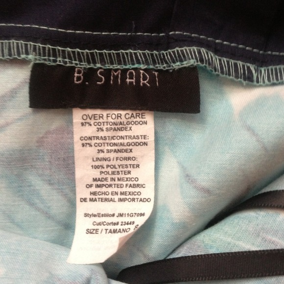 Floral dress - Picture 4 of 4