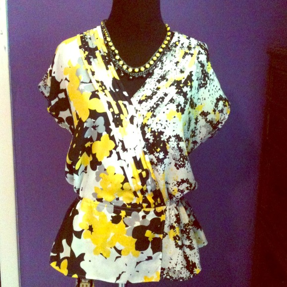 SOLD in Bundle Peplum top