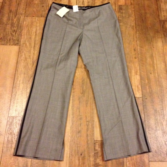 ❌SOLD❌Escada Pants NWT - Picture 2 of 4