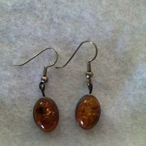 Amber stone earrings