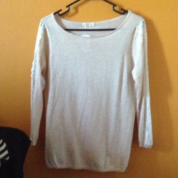 Long sleeved  oatmeal colored shirt - Picture 1 of 2