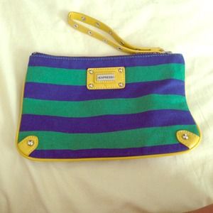 Cute Express Clutch