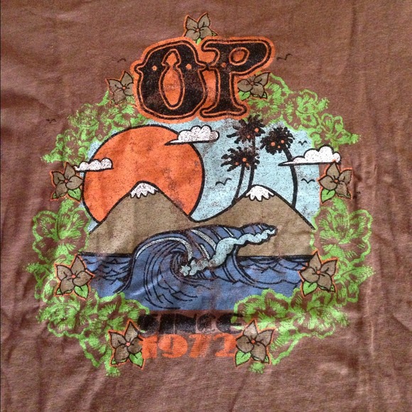 OP T-Shirt - Picture 2 of 3