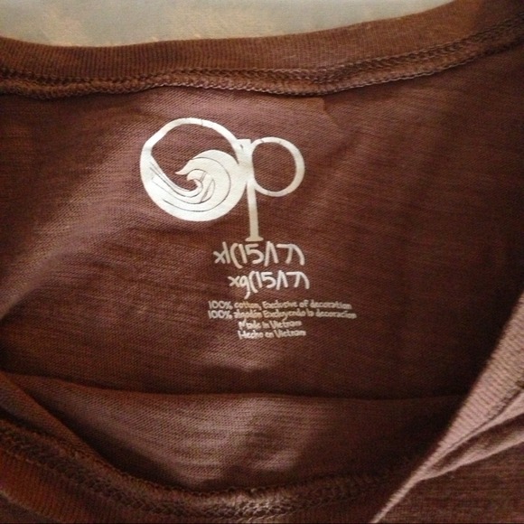 OP T-Shirt - Picture 3 of 3