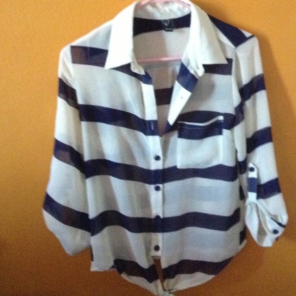Navy blue ivory shirt - Picture 1 of 1